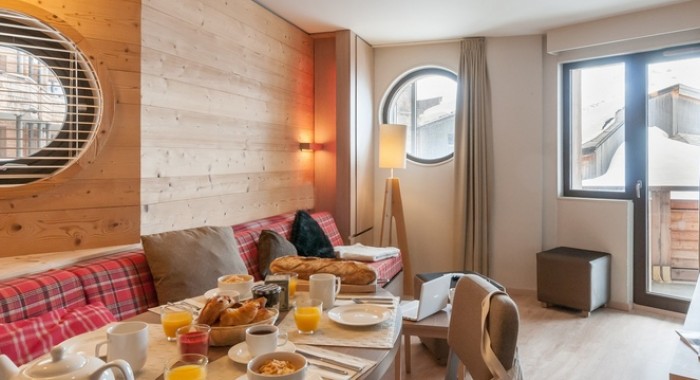 Les Crozats Apartments, Avoriaz ski chalet, image 2